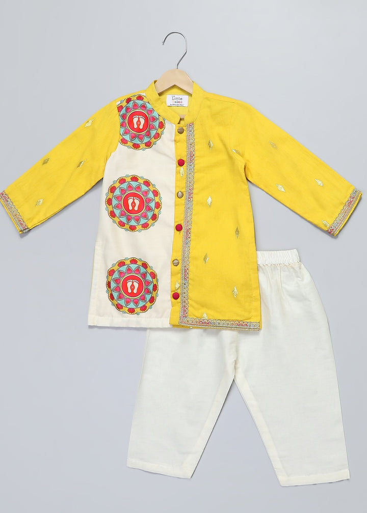 Yellow Cotton Laxmi Feet Kurta With Pyjama Set