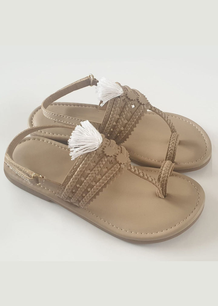 White pom pom cushioned kolhapuri with backstrap