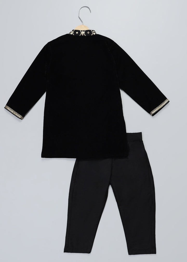Black Velvet Kurta Pyjama With Chanderi Panel Set