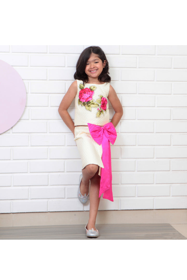 White Floral Embroidered Sleeveless Top With Bow Detailing Skirt Set