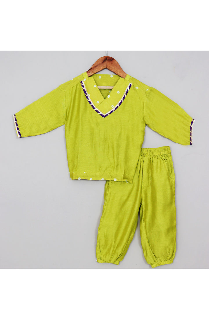 Lime Green Lace Detailing T-Shirt With Jogger Set