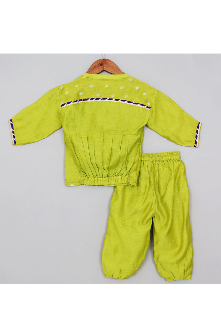 Lime Green Lace Detailing T-Shirt With Jogger Set