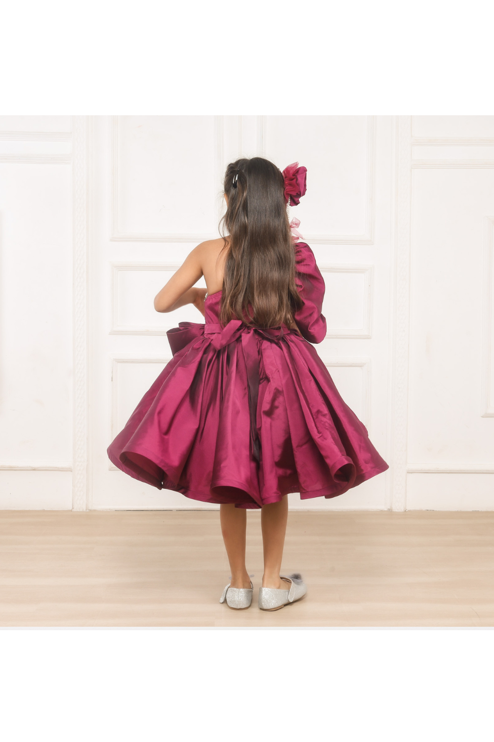 Wine Big Bow Embroidered One Shoulder Dress