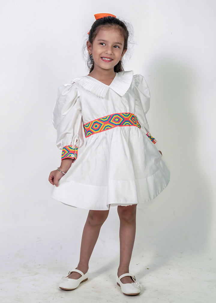 White Pleated With Neon Elastic Waist Collar Dress