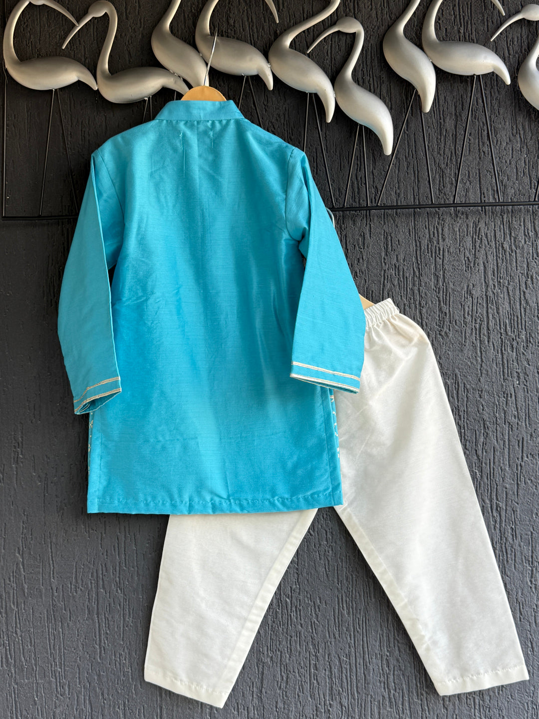Blue Cotton Silk Kurta With Off White Pyjama Set