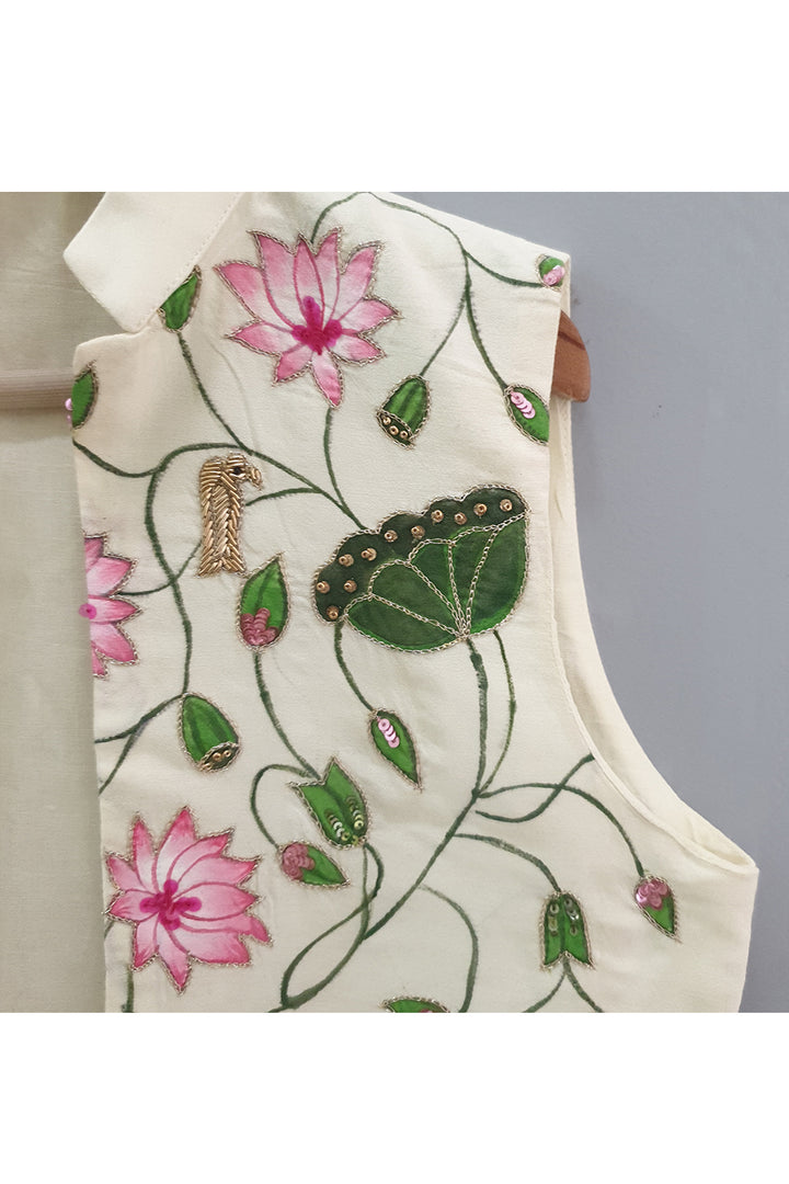 Off white lotus hand painted bandi