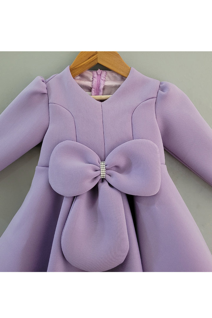 Bow knee length dress