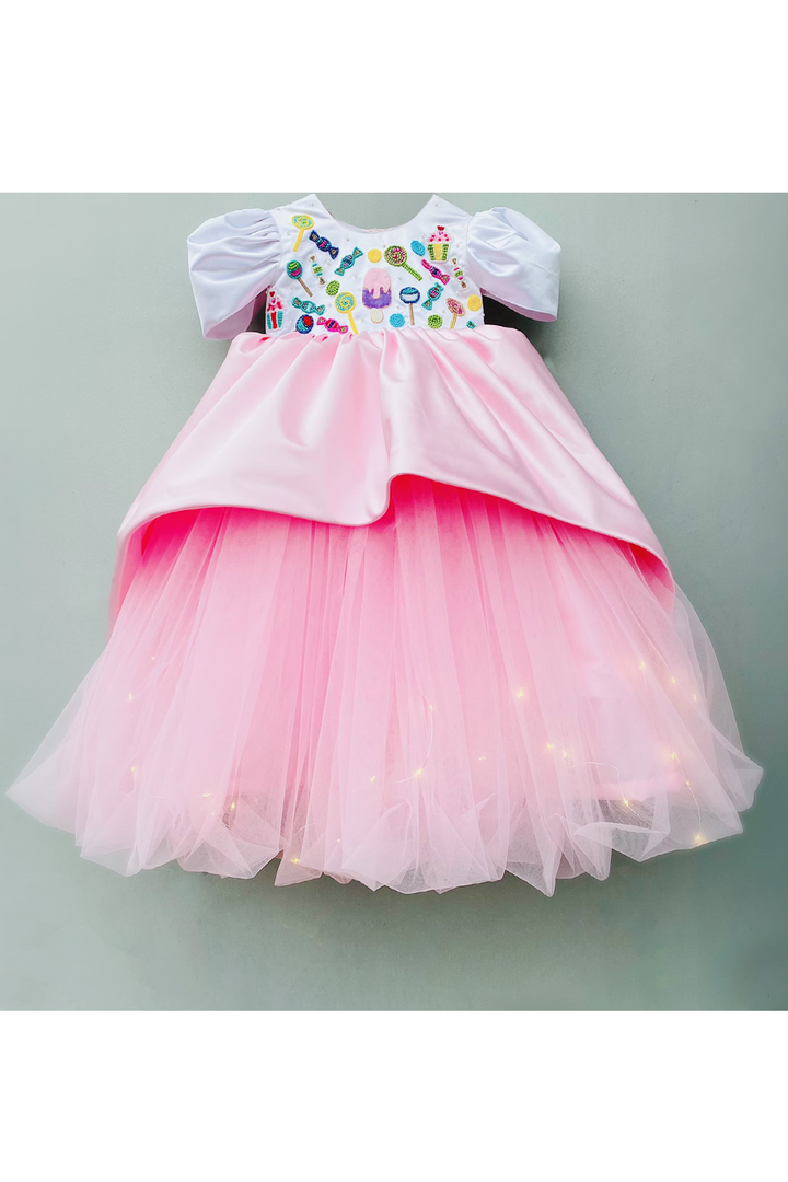 Shop from our latest designer collection of kids gowns. Customised children's designer gowns are made to measurements. Worldwide delivery. Free Shipping*