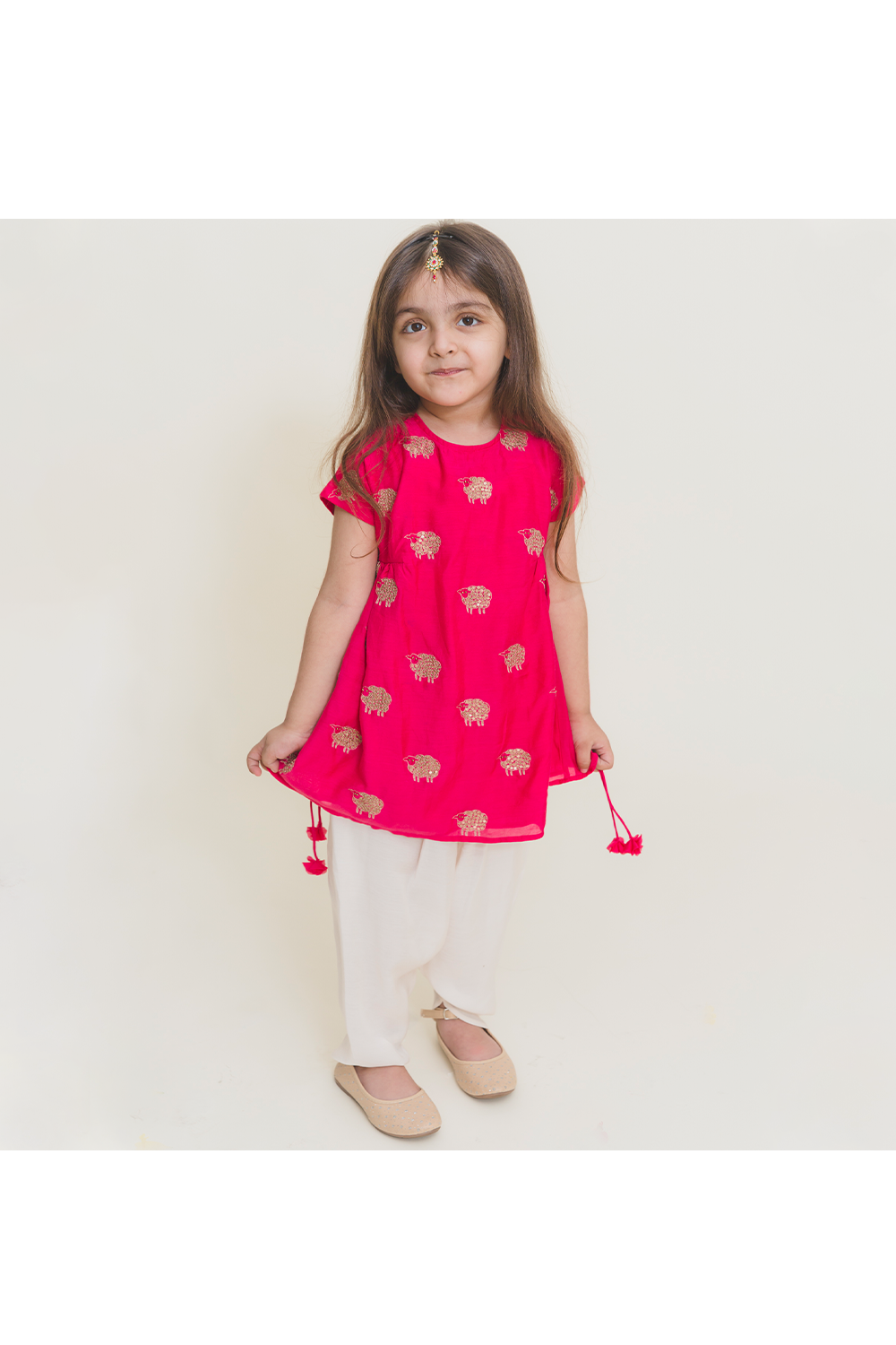 Sheep embroidered pink kurta dhoti set