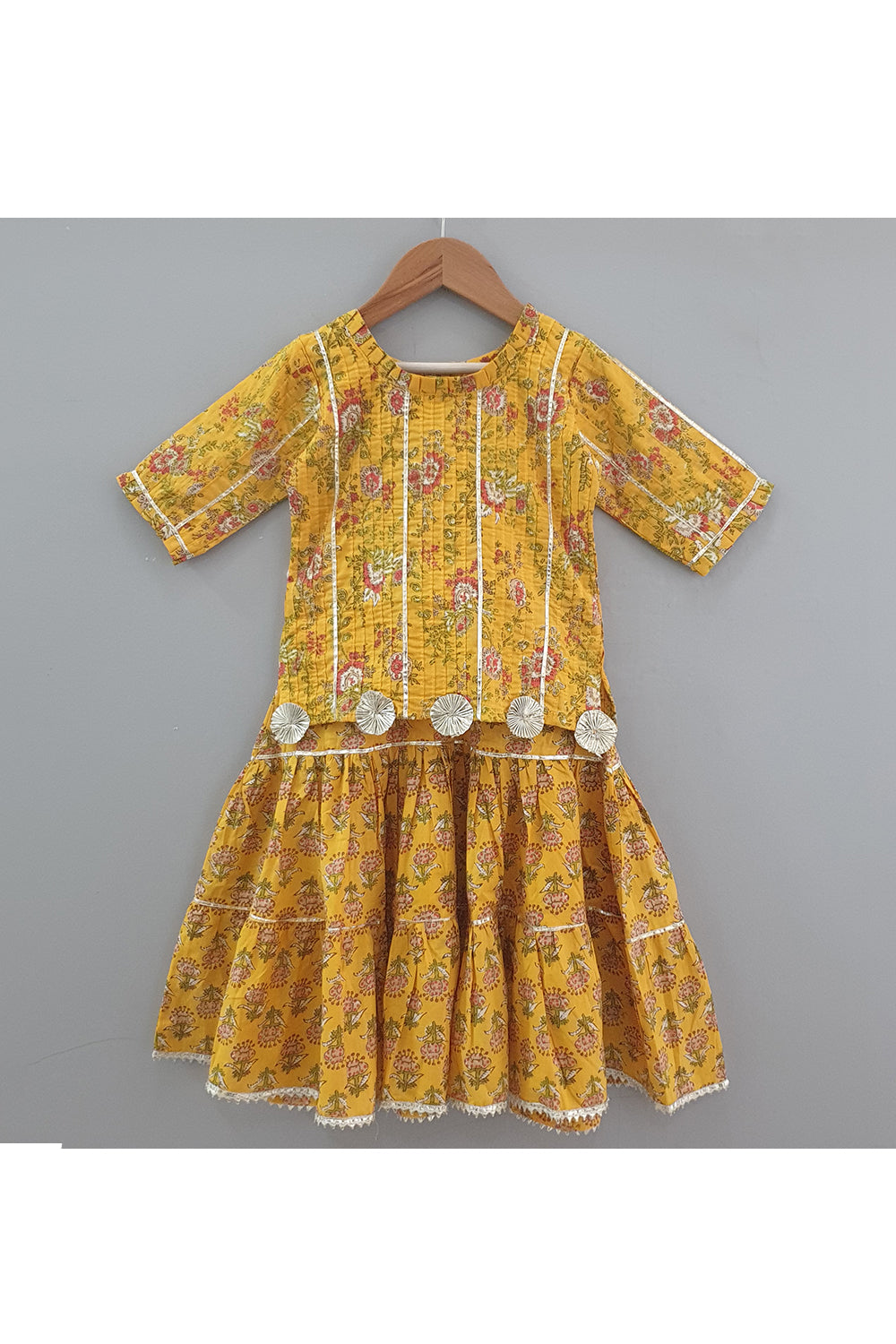 Get the Best Designer Lehenga Sets for Baby Girls, Designer Choli Ghagra Sets for Baby Girls, Designer Lehenga Choli Sets for Girls, Designer Lehenga Choli for kids, Lehenga for Girls, Ghagra for Girls, Ethnic wear for Girls, Indian Wear for Girls, Designer Ghagra for Kids