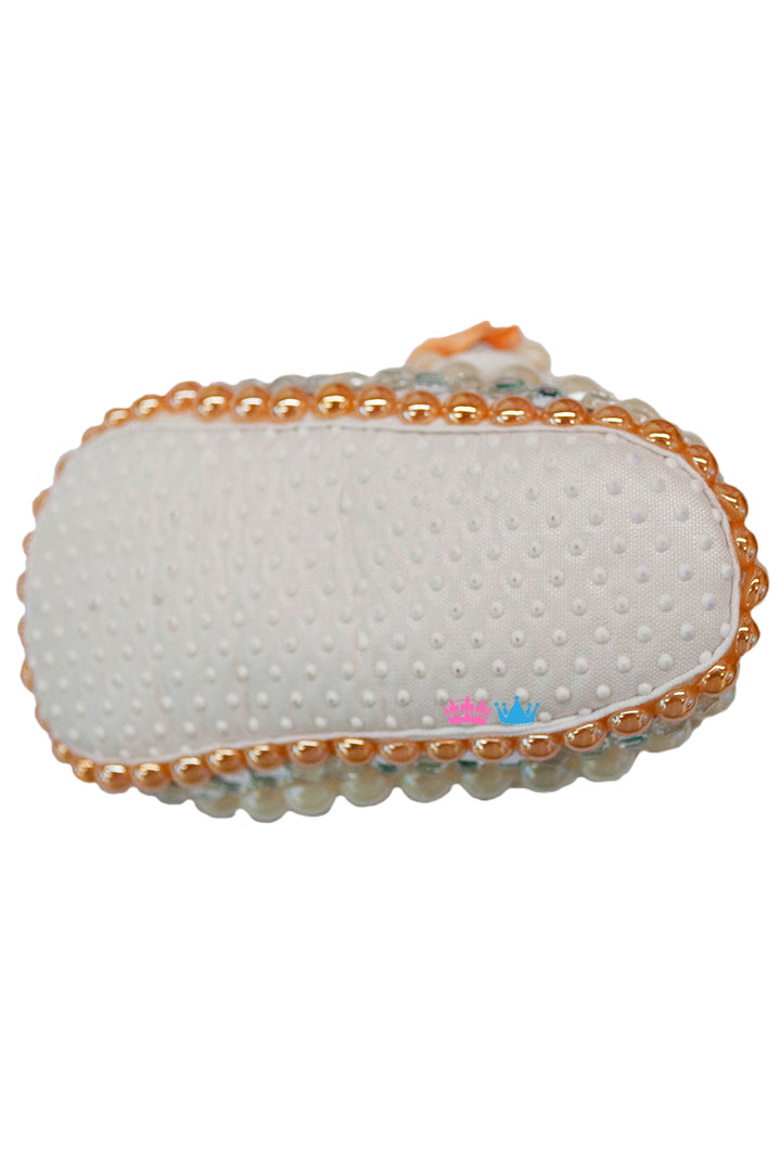 Peach Flower With 3 Different Pearl Shoes