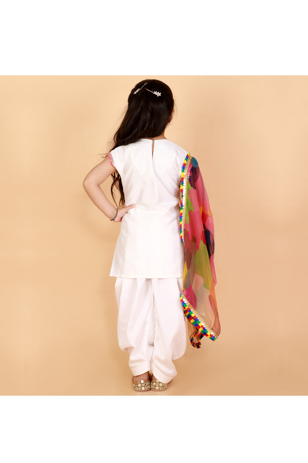 White Lace Embroidered Kurta With Dhoti Set