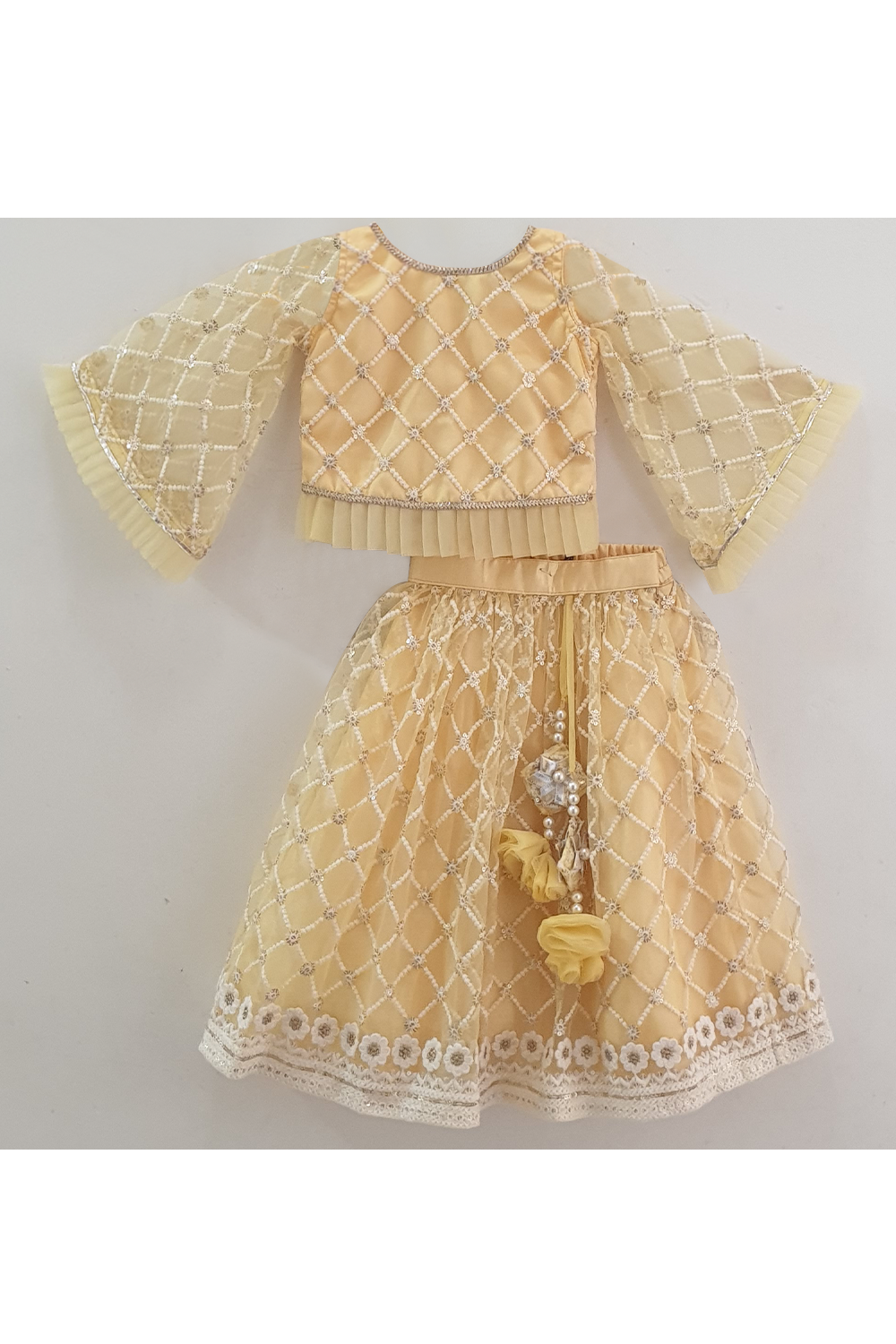 Get the Best Designer Lehenga Sets for Baby Girls, Designer Choli Ghagra Sets for Baby Girls, Designer Lehenga Choli Sets for Girls, Designer Lehenga Choli for kids, Lehenga for Girls, Ghagra for Girls, Ethnic wear for Girls, Indian Wear for Girls, Designer Ghagra for Kids