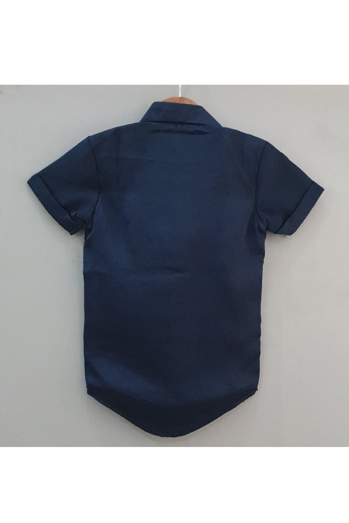 Blue daisy duck embroidered long shirt