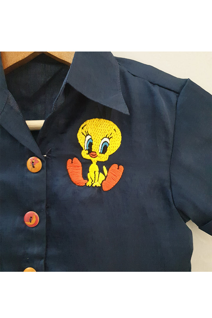 Blue daisy duck embroidered long shirt