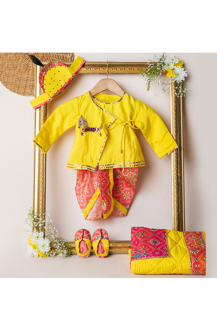 Yellow Horse Embroidered Jamna Set