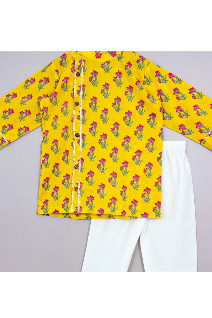 Yellow Floral Printed Cotton Kurta With Pyjama Set