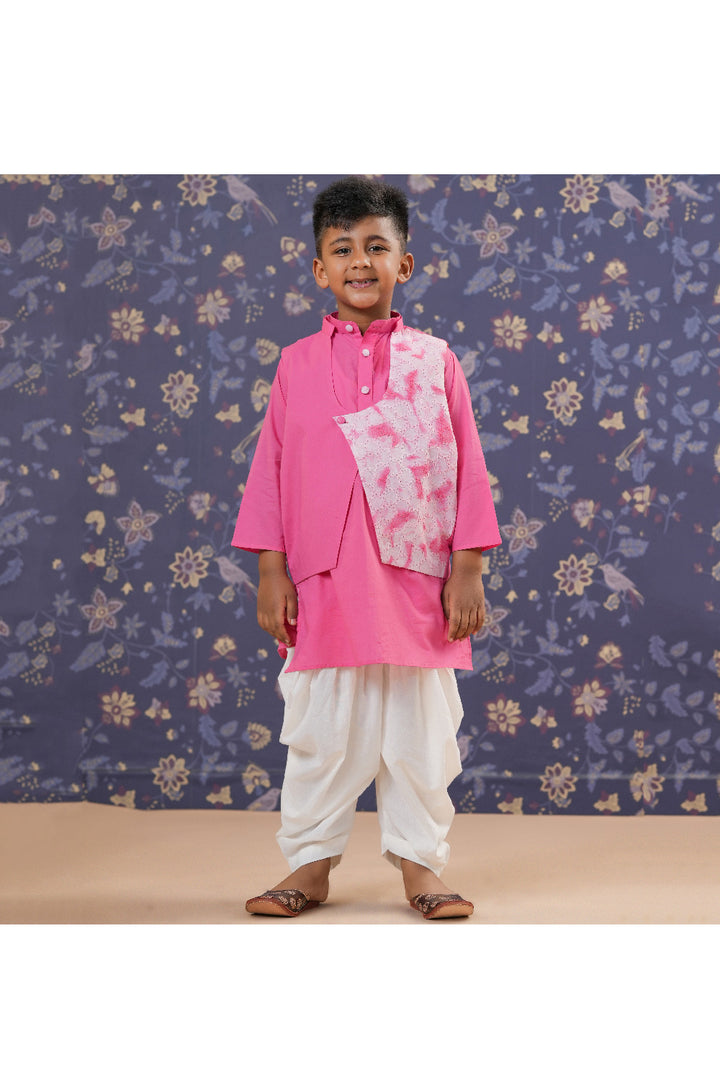 Pink Cotton Cambric Kurta With Thread Embroidered Attached Jacket Set