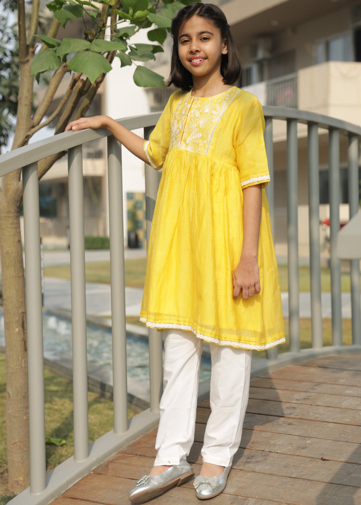 Yellow Thread Embroidered Pure Chanderi Kurti Pant Set