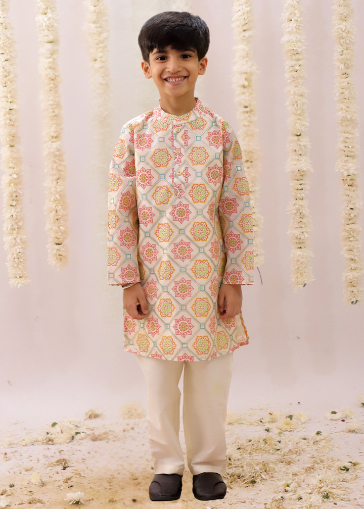 Mishti Off White Geometric Printed Kurta With Pyjama Set
