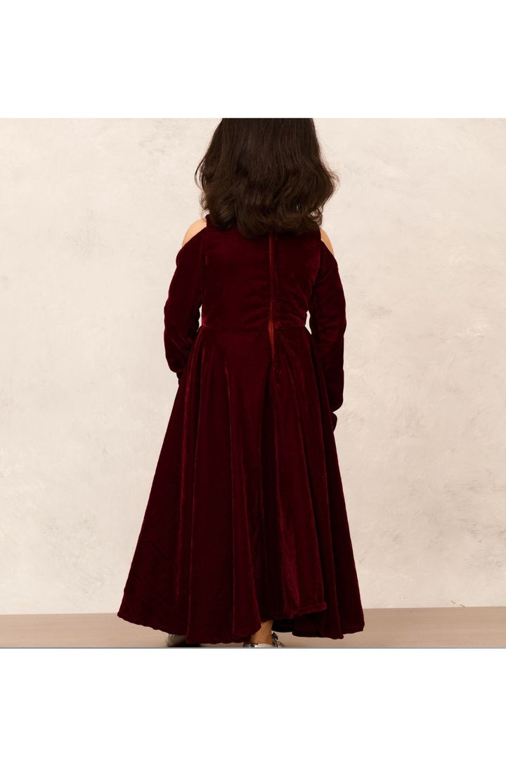 Chic Maroon Goregeous Velvet Full Sleeves Gown