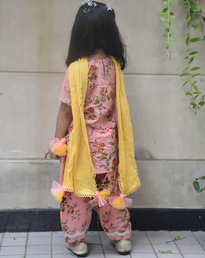 Peach Cotton Printed Kurti Salwar With Dupatta Set