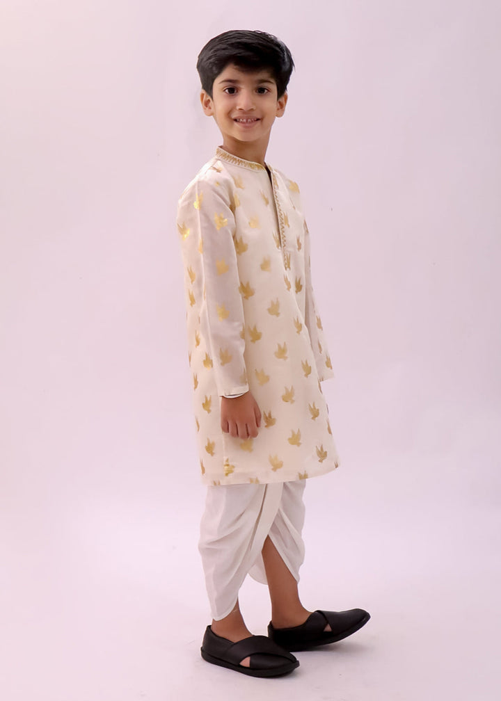 Mishti Off White Bird Printed Kurta With Dhoti Set