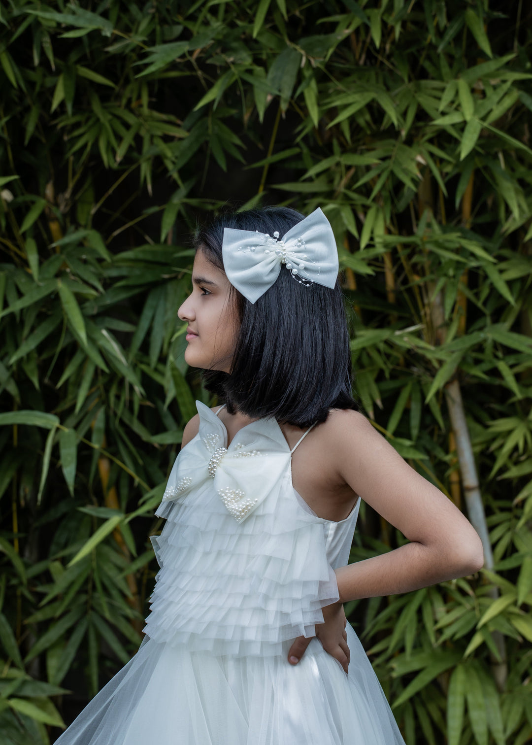 Stylish Off White Trail Dress With Bowie Pearl String Hair Clip