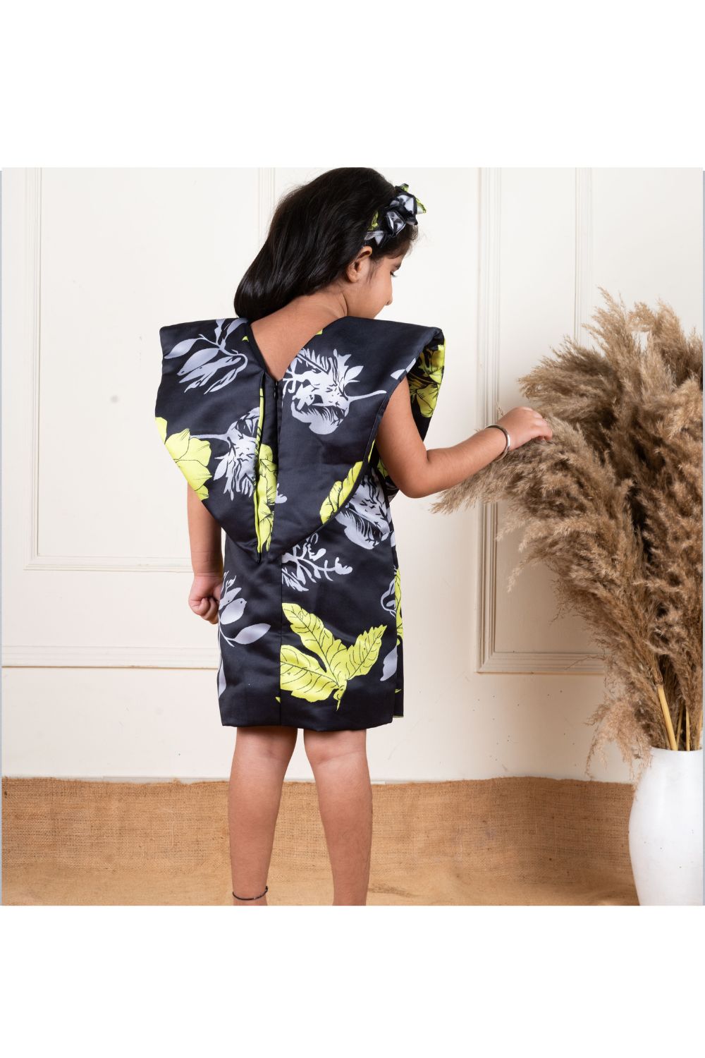 Black Floral Printed Sleeveless Dress