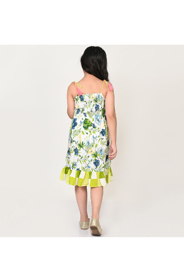 Green Floral Printed And Spaghetti Sleeved Tiered Dress
