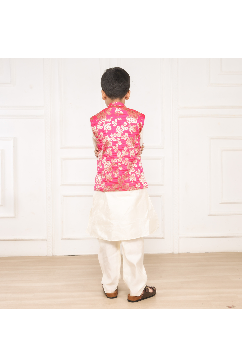 Off-White Kurta Pyjama With Pink Floral Brocade Jacket Set