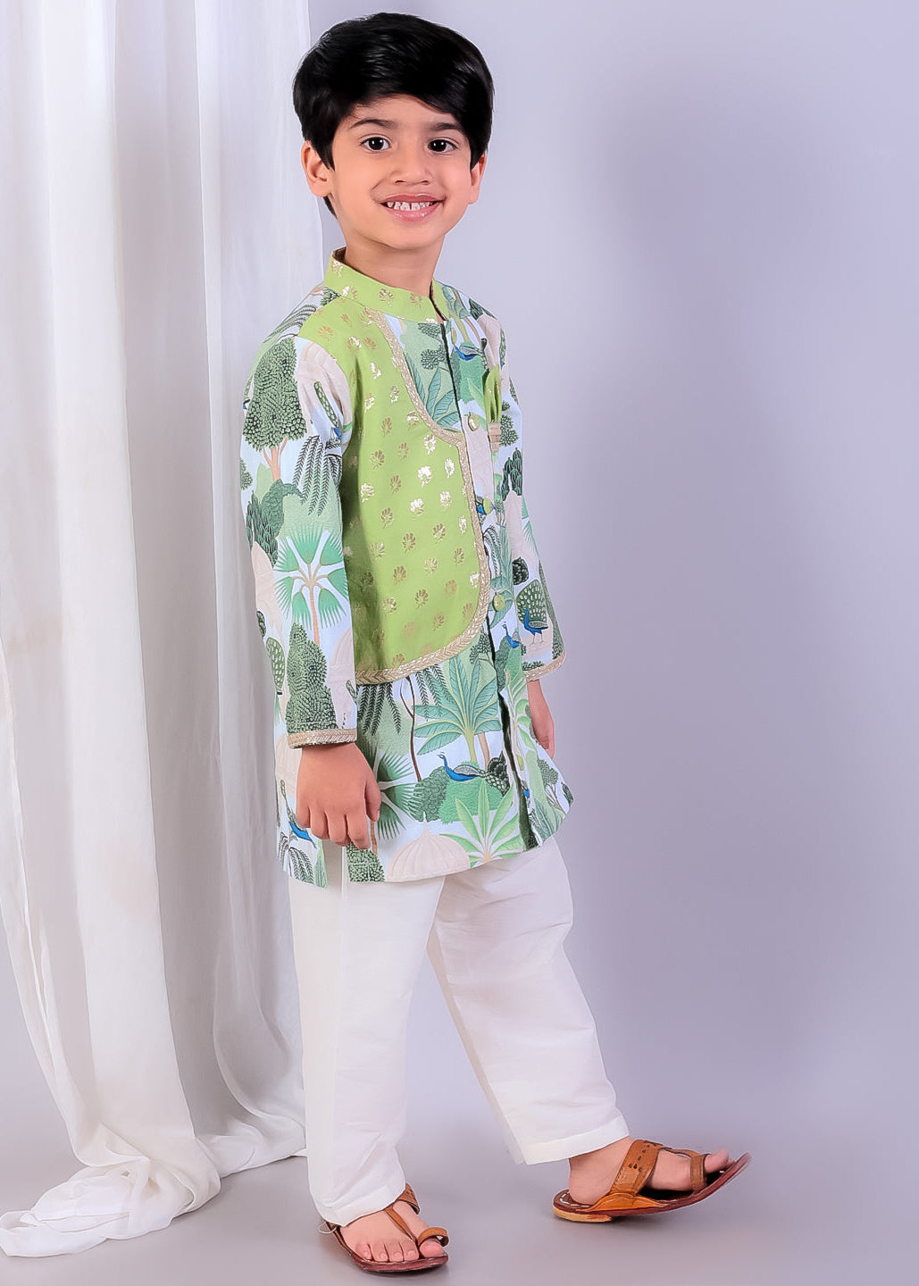 Green Jungle Printed Kurta Chanderi Panels With Pyjama Set