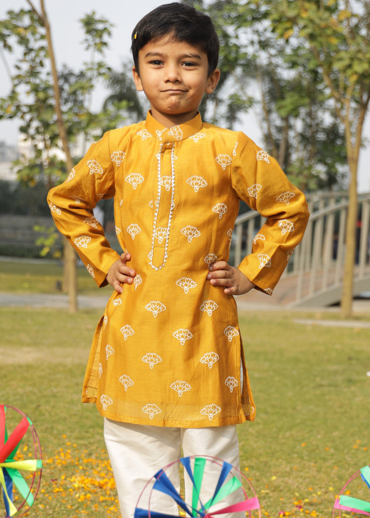 Rust Chanderi Pure Mul Kurta With Cotton Silk Off White Pant Set