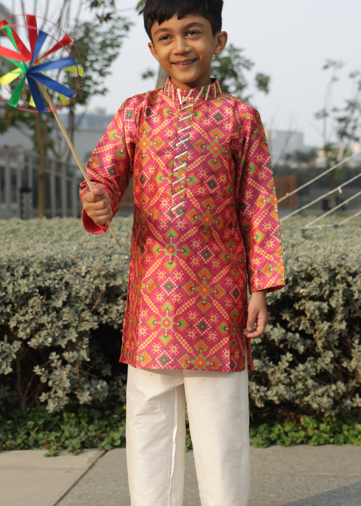 Pink Cotton Silk Patola Printed Gota Detailing Kurta With Pant Set