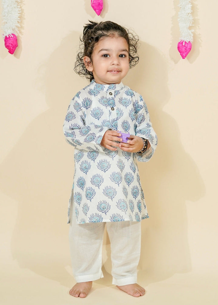 Off White Hand Block Printed Kurta With Pyjama Set