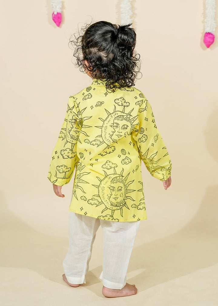 Yellow Cotton Sun Moon Printed Kurta With Pyjama Set