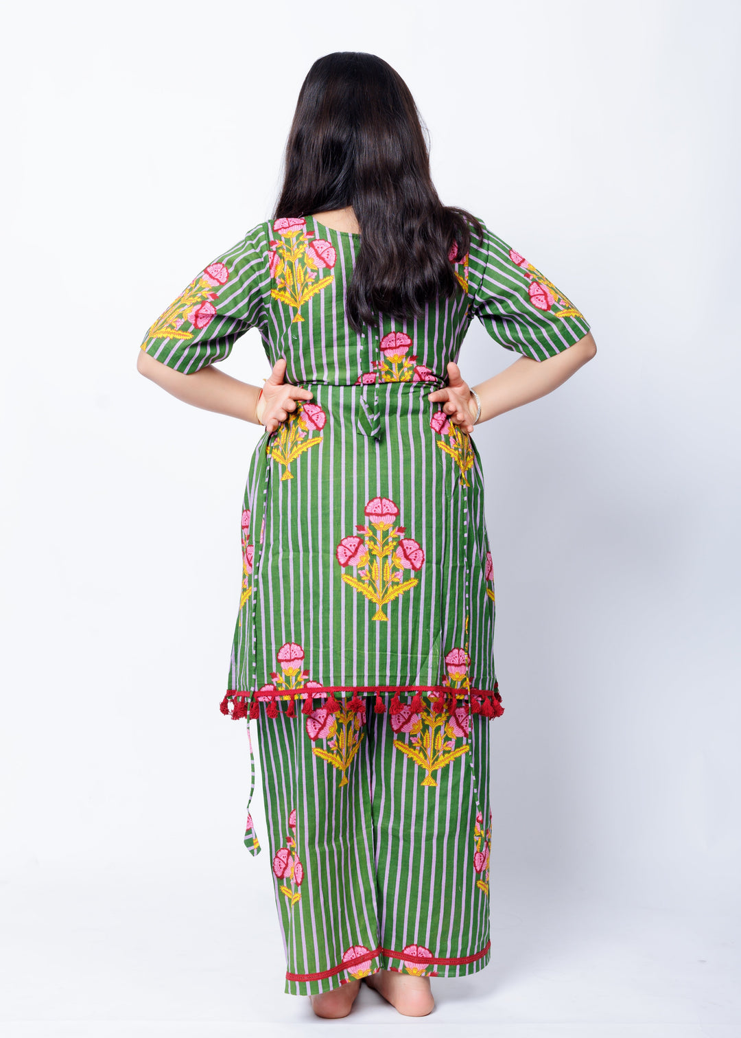 Green Cotton Printed Floral Kurti With Pant Set