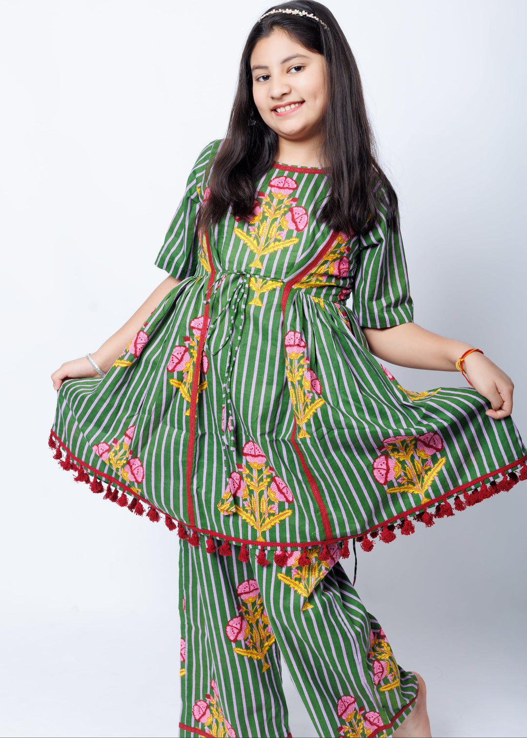 Green Cotton Printed Floral Kurti With Pant Set