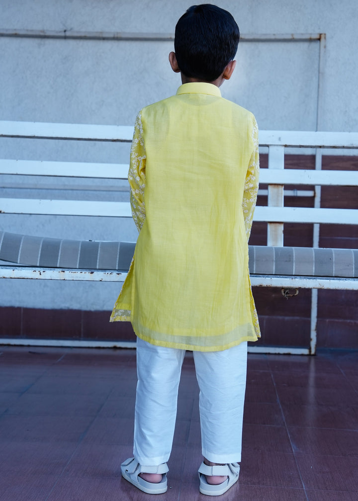 Yellow Chanderi Floral Embroidery Kurta With Pant Set