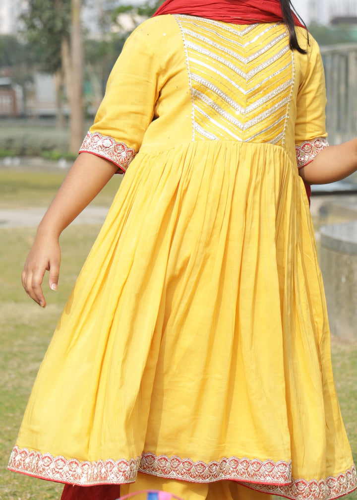 Yellow Mul Cotton Kurta Pant With Red Dupatta Set