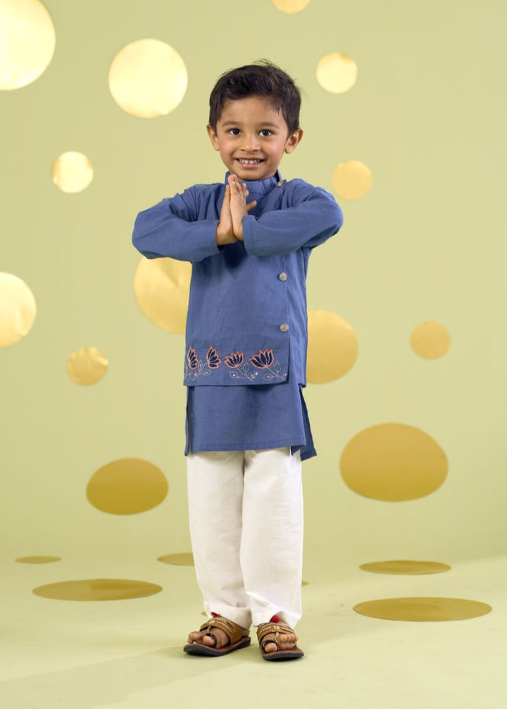 Blue Lotus Motif Kurta With Pyjama Set