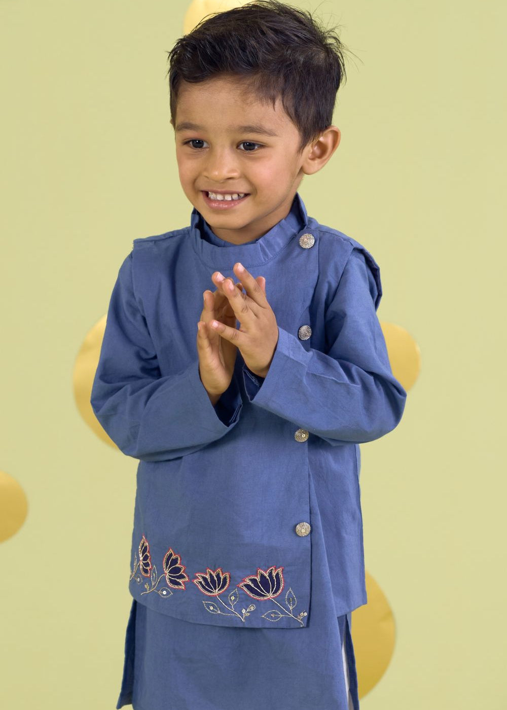 Blue Lotus Motif Kurta With Pyjama Set