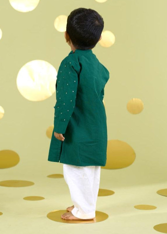Green Hand Embroidery Bird Detailing Kurta With Pyjama Set