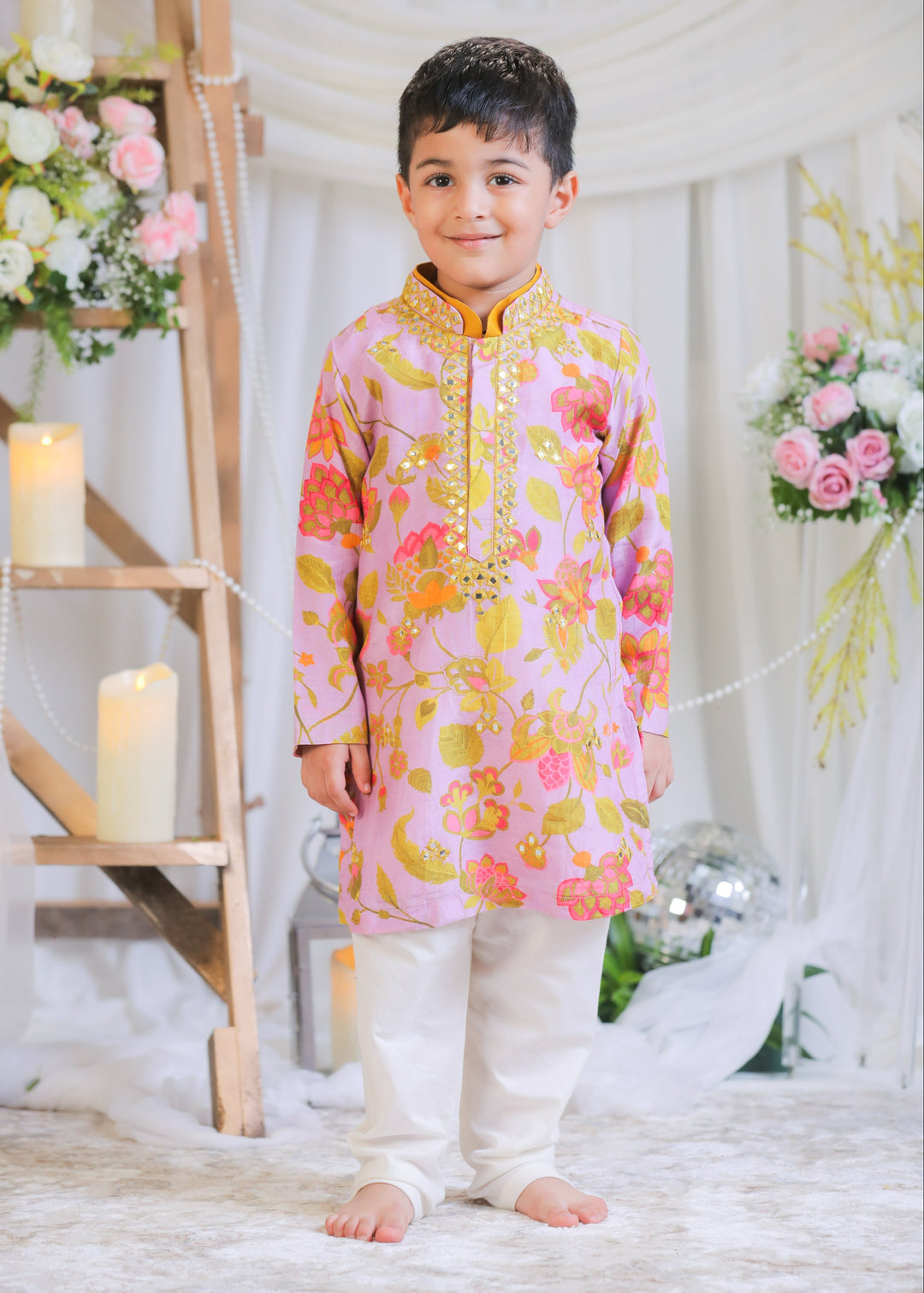 Lilac Pure Muslin Printed Abla Kurta With Churidar Pyjama Set