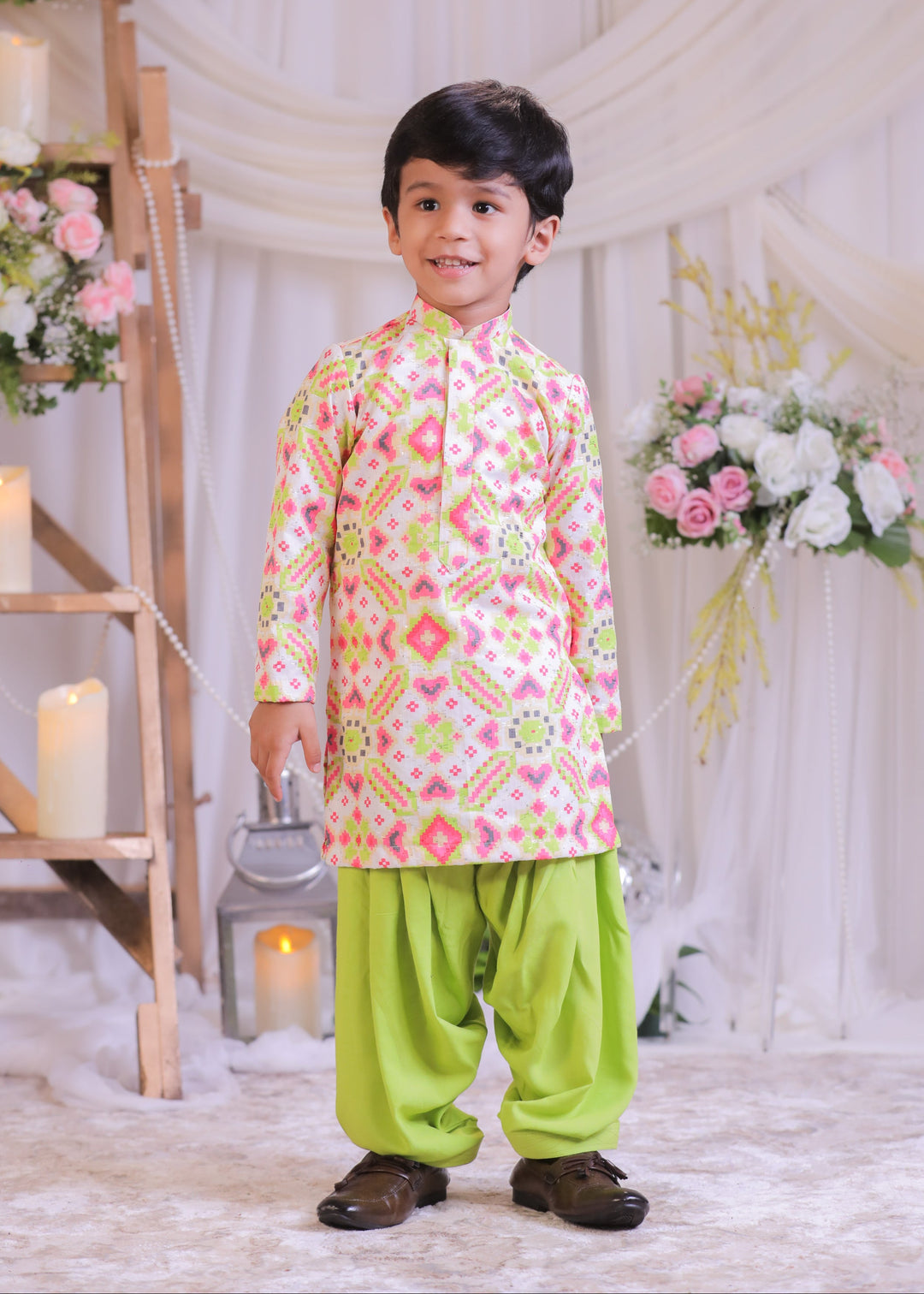 White Green Ikkat Embroidered Weaved Silk Kurta With Patiala Set