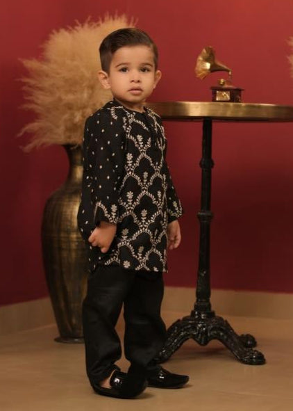 Black Embroidered Printed Kurta With Pant Set