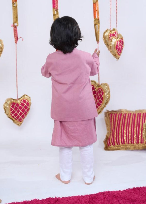 Pink Cotton Hand Embroidered Jungle Motif Bandi Kurta With Pyjama Set