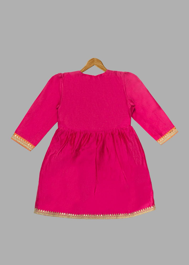 Pink Chanderi Gota Detailing Kurti Pant With Dupatta Set