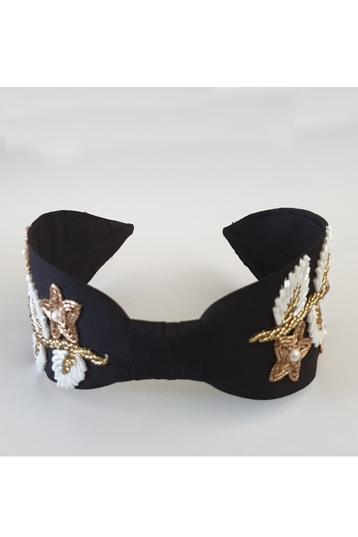 Black leaf embroidery hairband