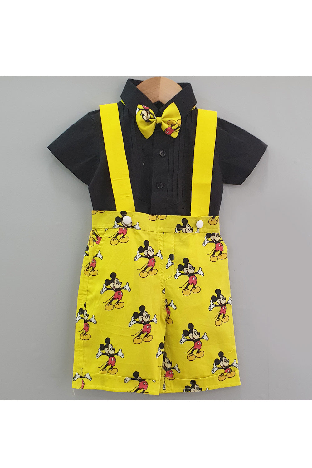 Mickey mouse theme shirt suspender and shorts set with bow